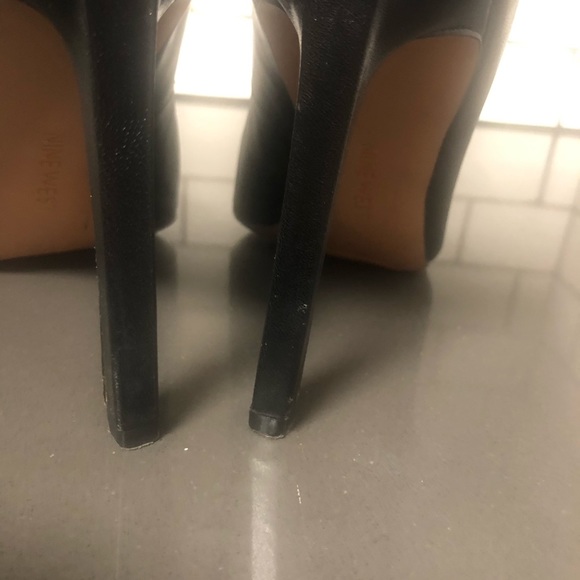 Nine West Black Pump - Picture 5 of 5